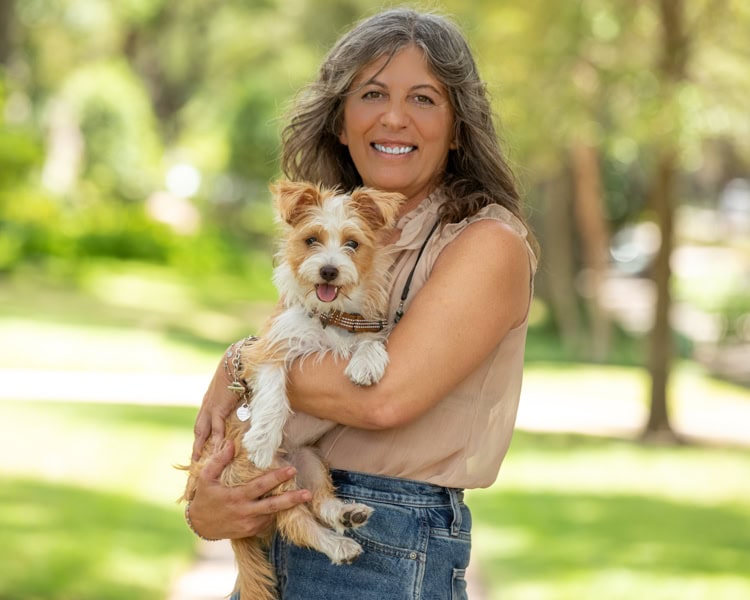 Elena Di Stefano employee at pixel studio productions outdoor headshot