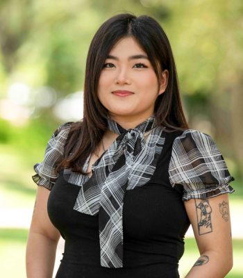 Anh Kieu employee at pixel studio productions outdoor headshot
